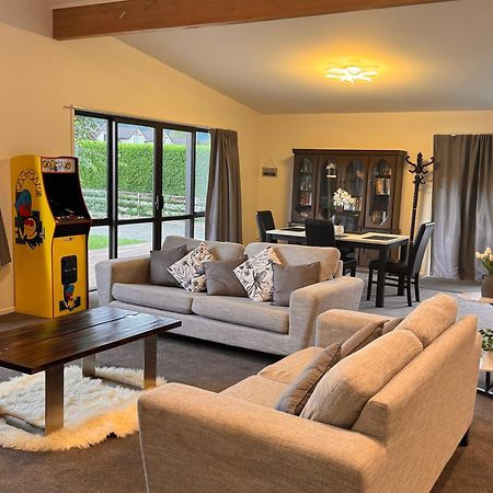 Woodbank Retreat Villa Ханмер Спрингс Екстериор снимка