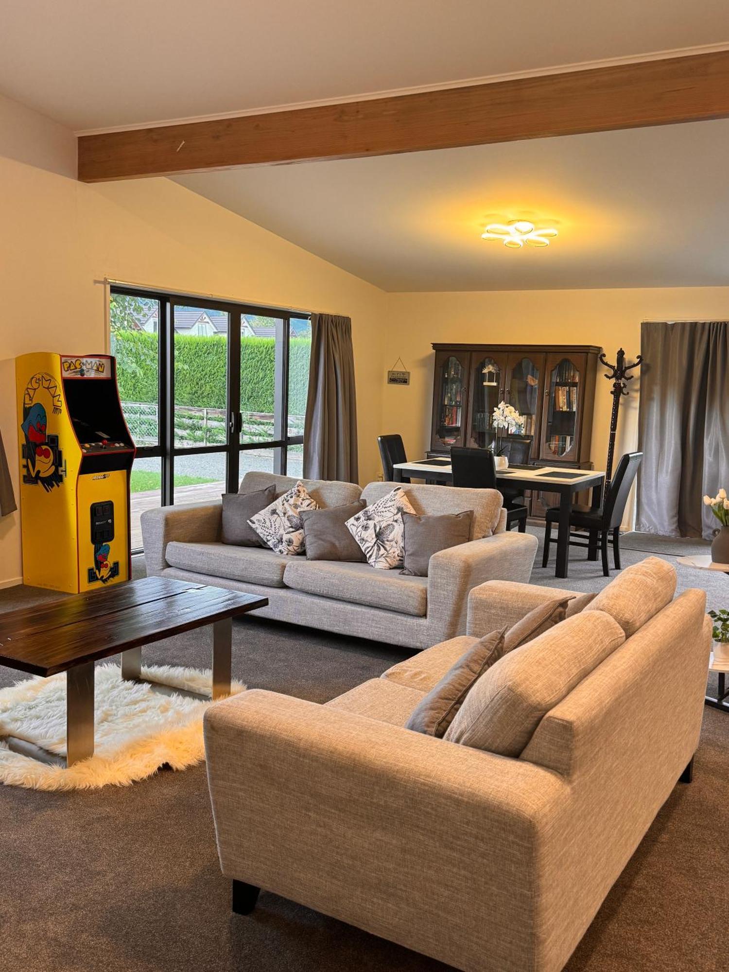 Woodbank Retreat Villa Ханмер Спрингс Екстериор снимка